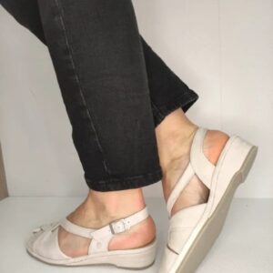 Pantofi dama - Crem