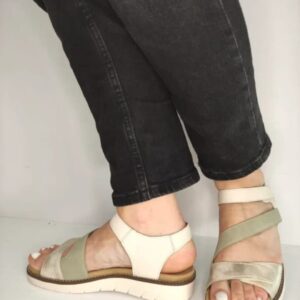 Sandale wedge din piele naturala - Bej