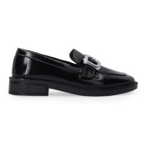 Pantofi tip loafer din piele lacuita cu catarama