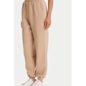 Pantaloni de trening de cu benzi logo laterale - talie cu snur si mansete elastice - Bej nisip
