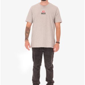 Tricou cu decolteu la baza gatului si logo pe piept - Gri