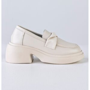 Pantofi loafer de piele ecologica cu aspect masiv - Crem