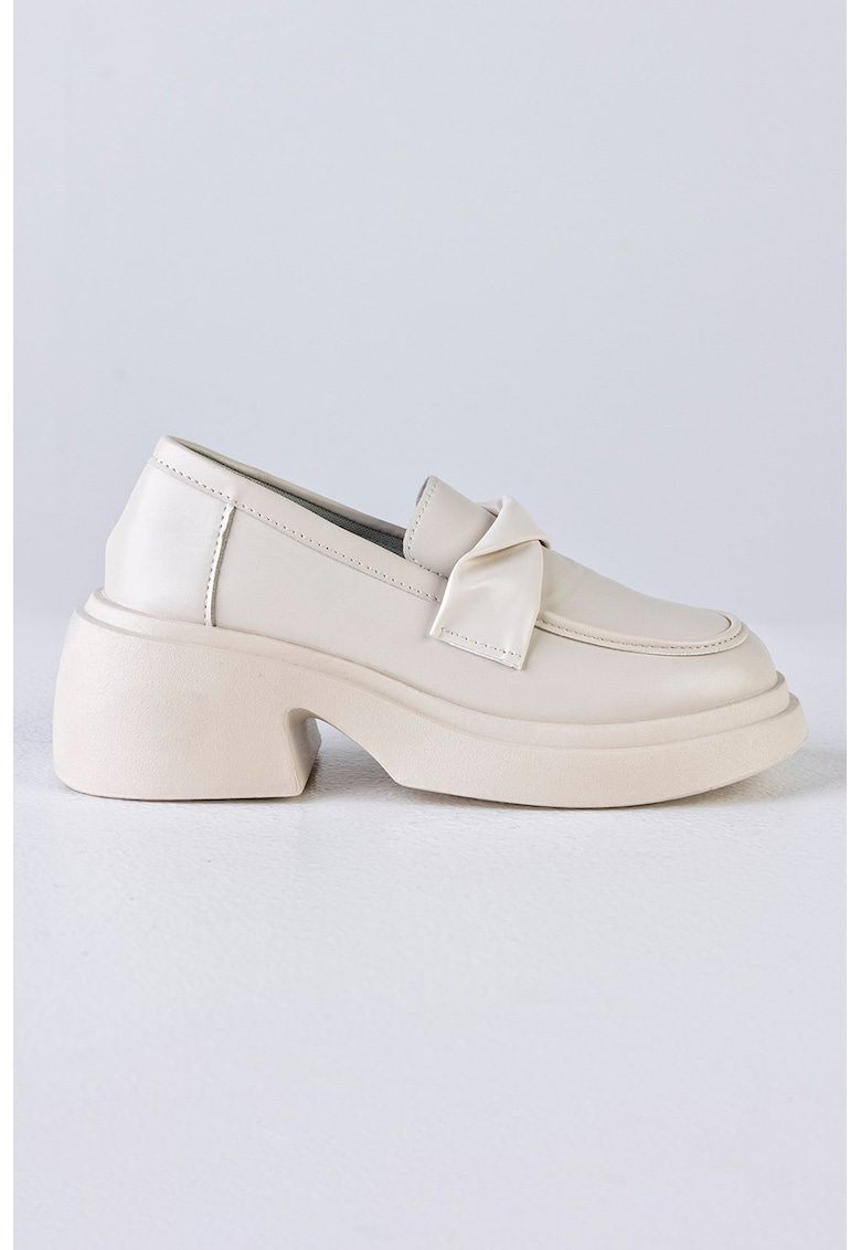 Pantofi loafer de piele ecologica cu aspect masiv - Crem