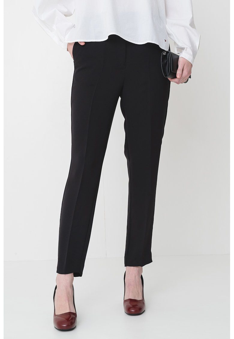 Pantaloni eleganti cu pensa - Negru