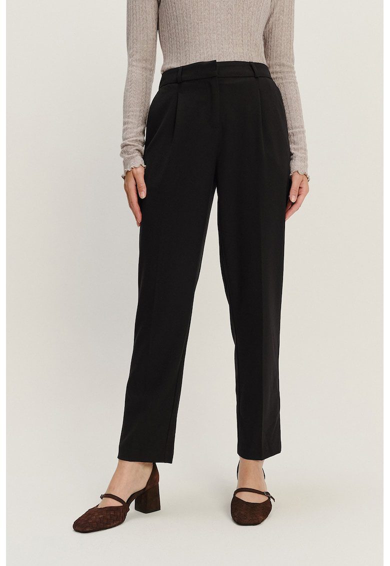 Pantaloni conici cu pliuri frontale - Negru