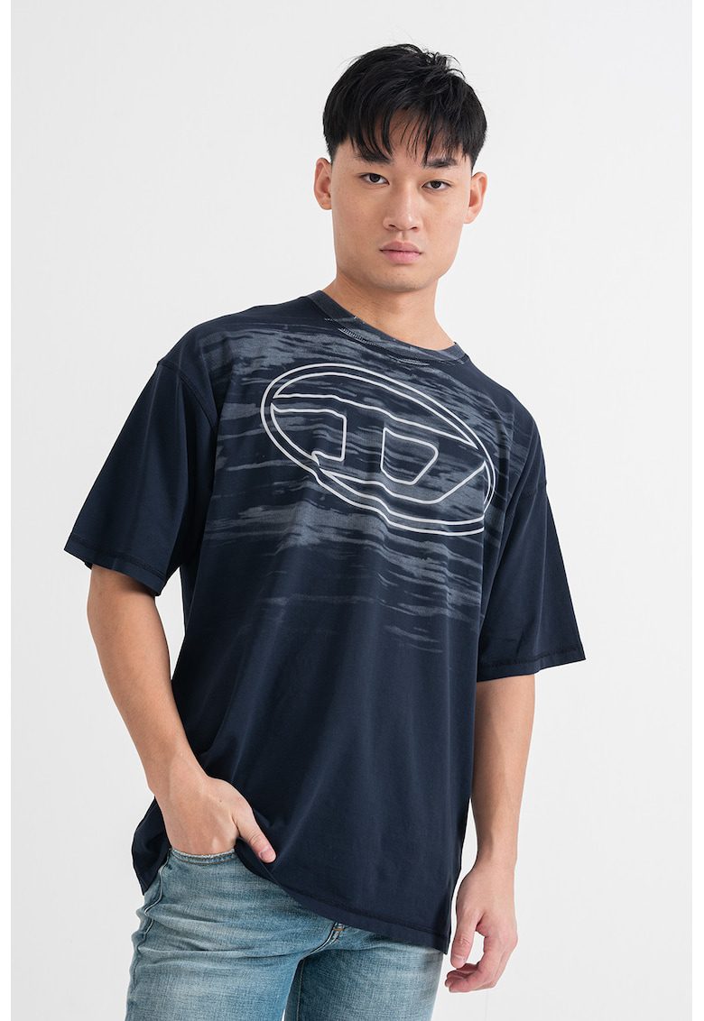 Tricou cu imprimeu logo si decolteu la baza gatului - Bleumarin