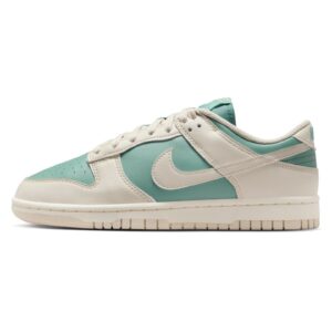 Pantofi sport  W Nike Dunk Low - Verde