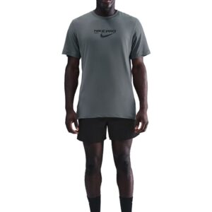 Tricou cu tehnologie Dri-FIT - pentru antrenament - Gri inchis