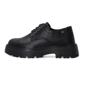 Pantofi din piele cu tesaturi